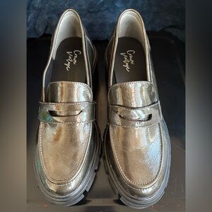 Crown Vintage Black and Silver Leather Slip-On Loafer